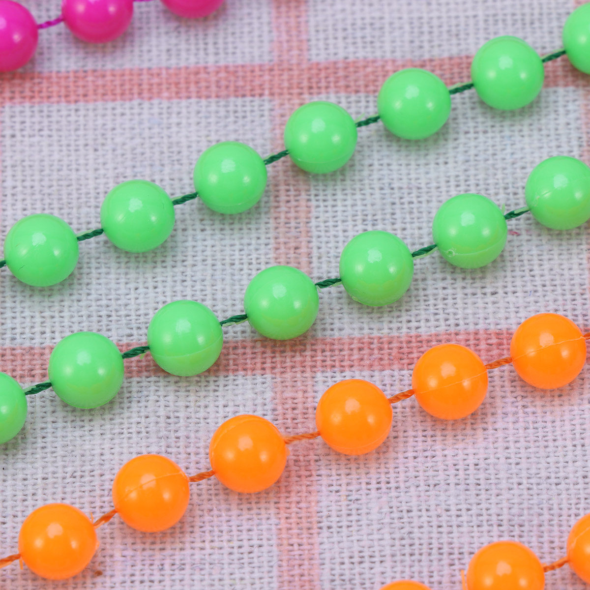 Women'S Accessories In The 80S - 4 sztuki plastikowych naszyjników z koralikami